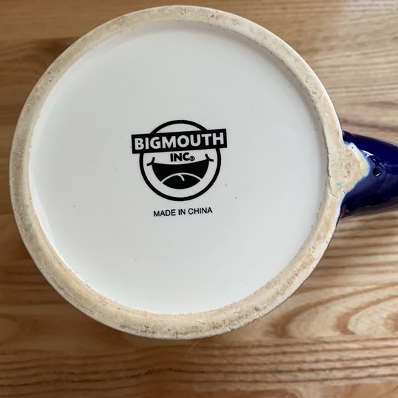 NWOT whale mug,$15 - Picture 3 of 3